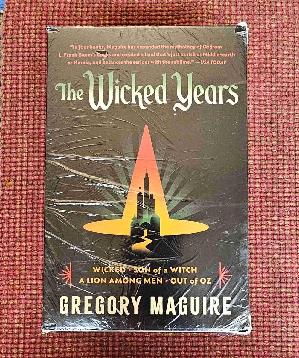 New! The Wicked Years 4-Book Boxed Box Set Gregory Maguire Witch Oz Series Movie